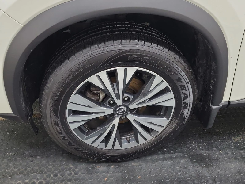 Nissan Rogue SV MOONROOF С РЕГИСТРАЦИЯ & АВТО КРЕДИТ, снимка 8 - Автомобили и джипове - 53341183