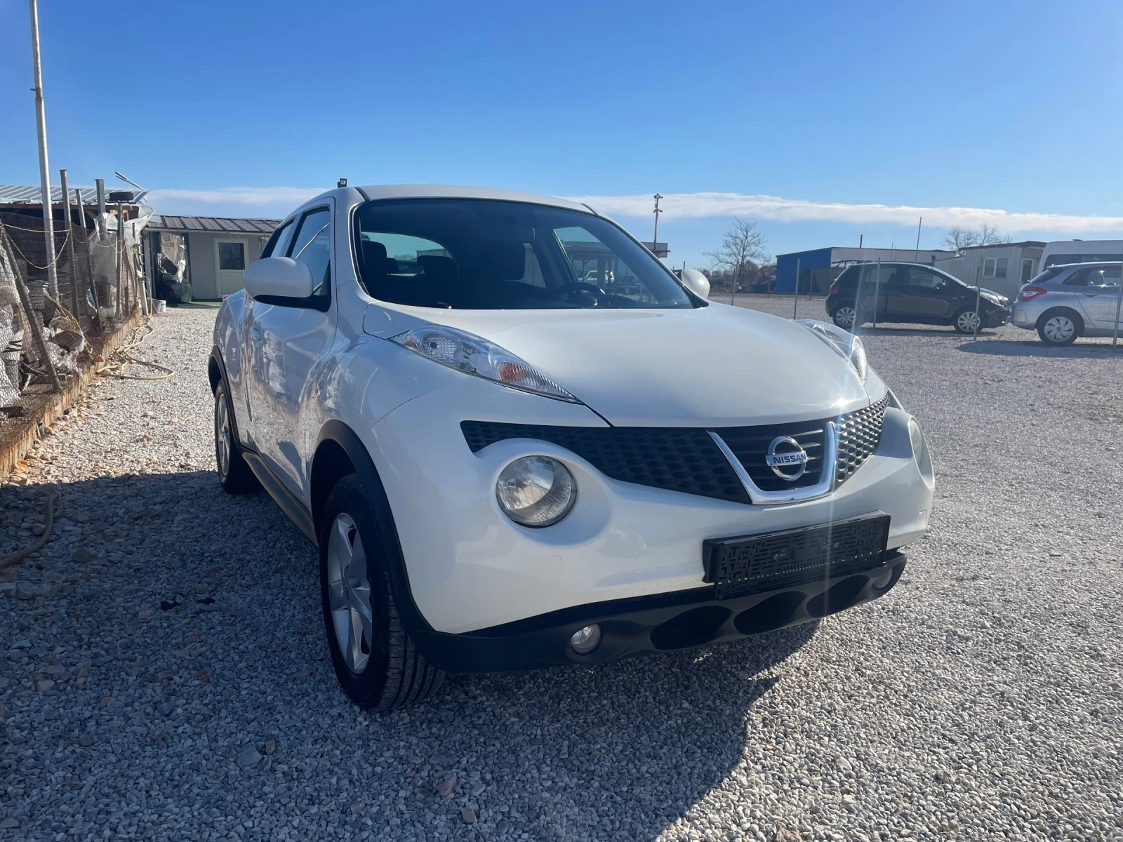 Nissan Juke 1, 6 - изображение 2