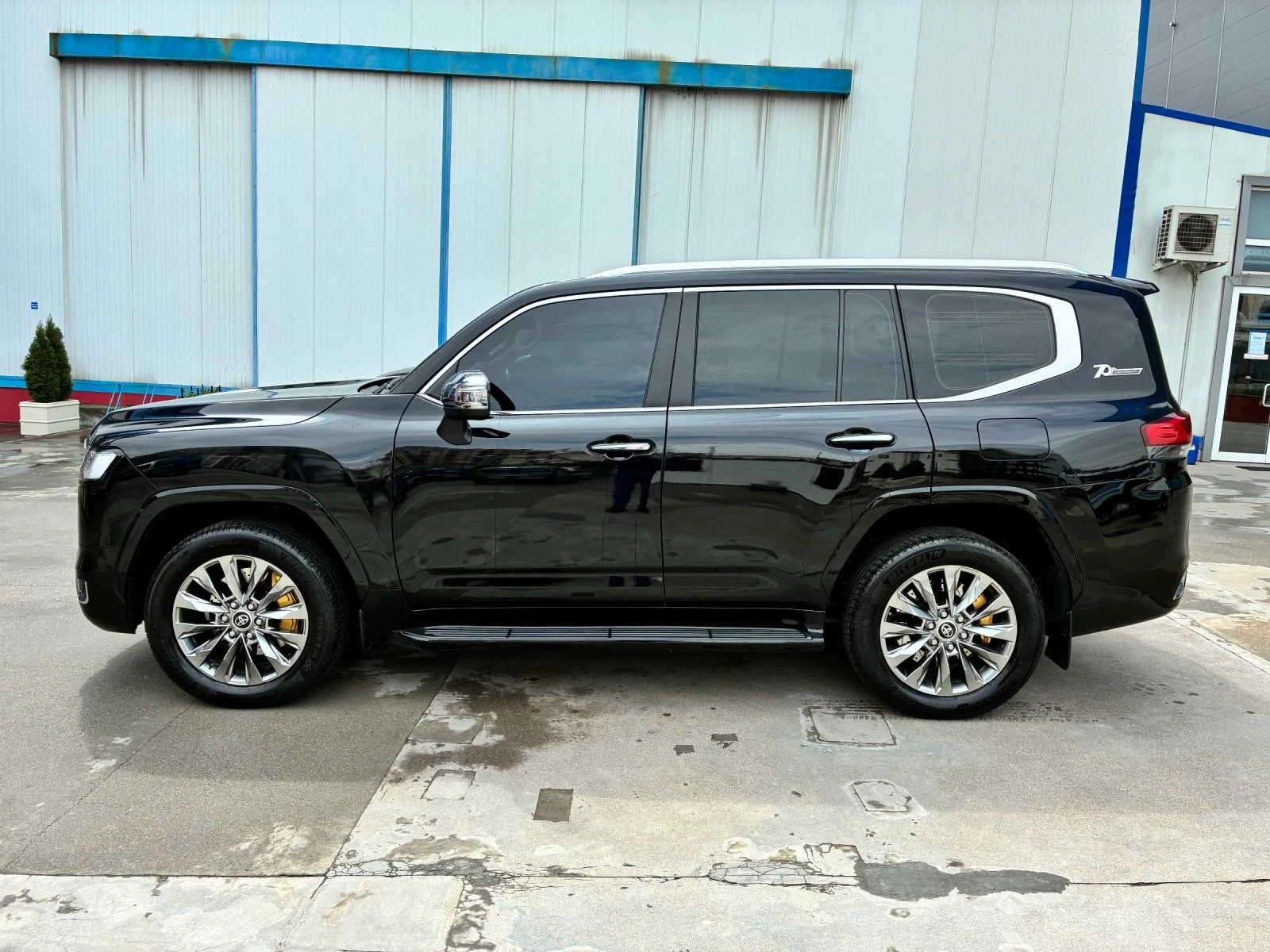 Toyota Land cruiser 300 V6 - изображение 2