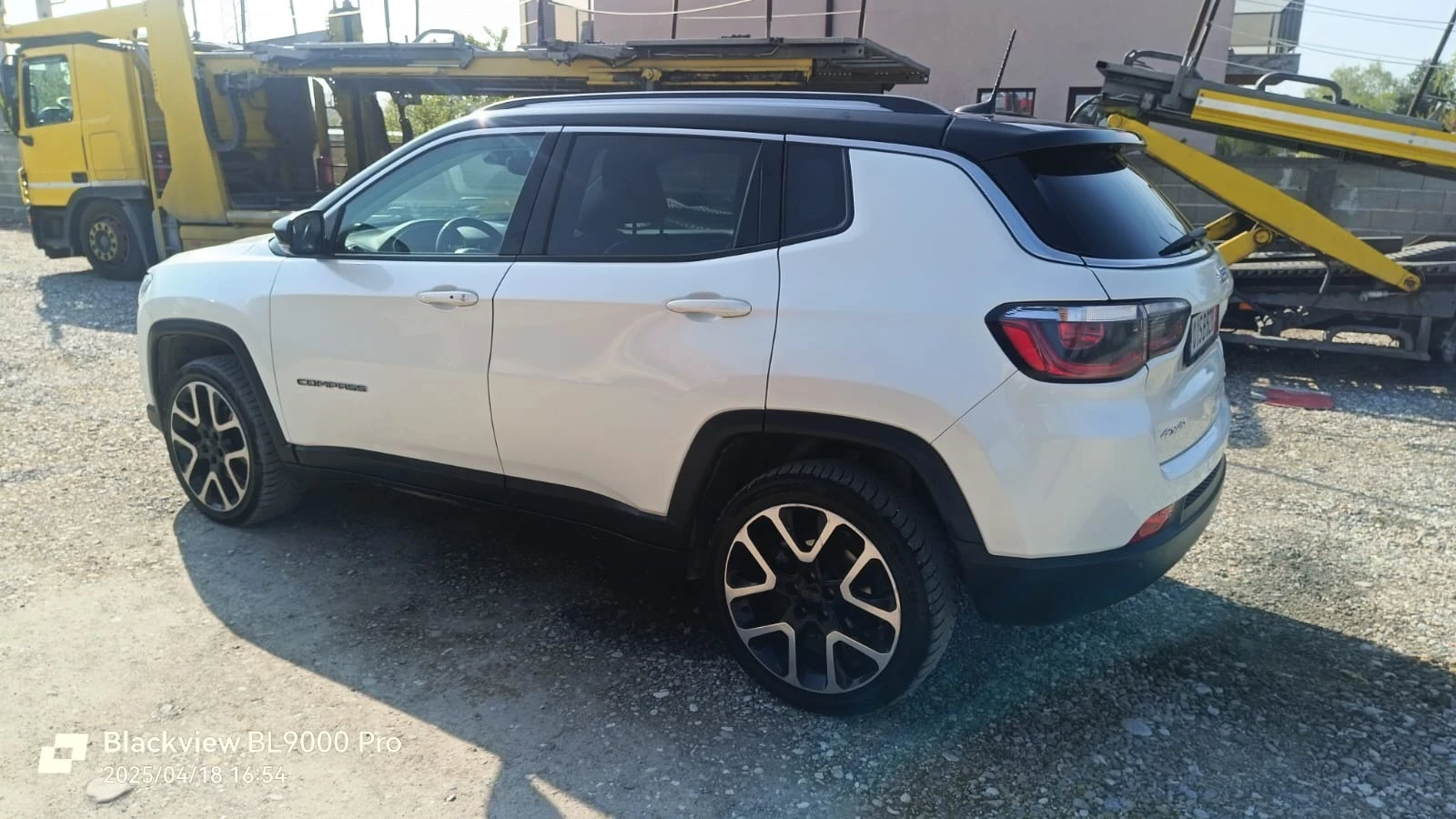 Jeep Compass 2.0D 4x4 Limited - изображение 9