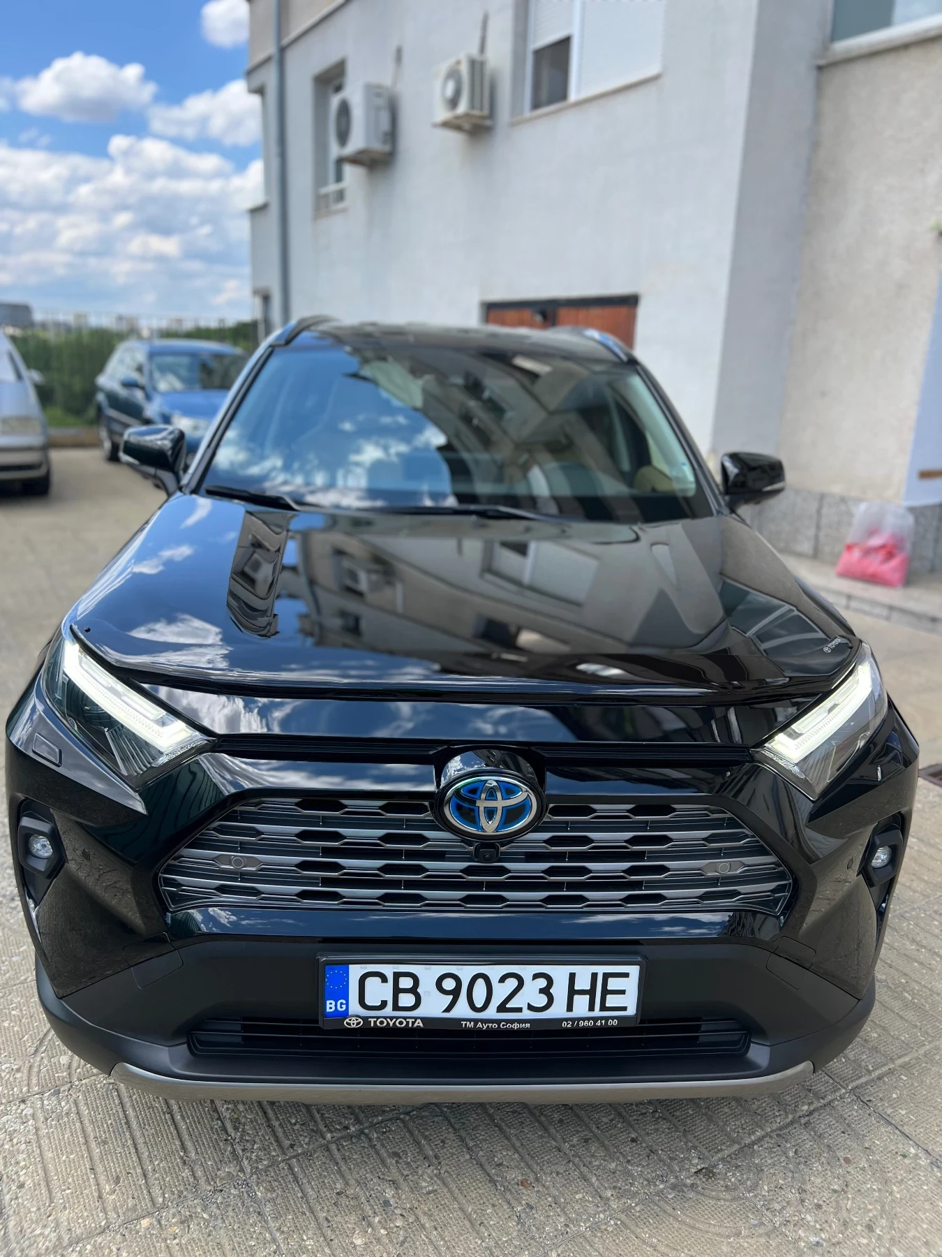 Toyota Rav4 Hibrit  - изображение 2