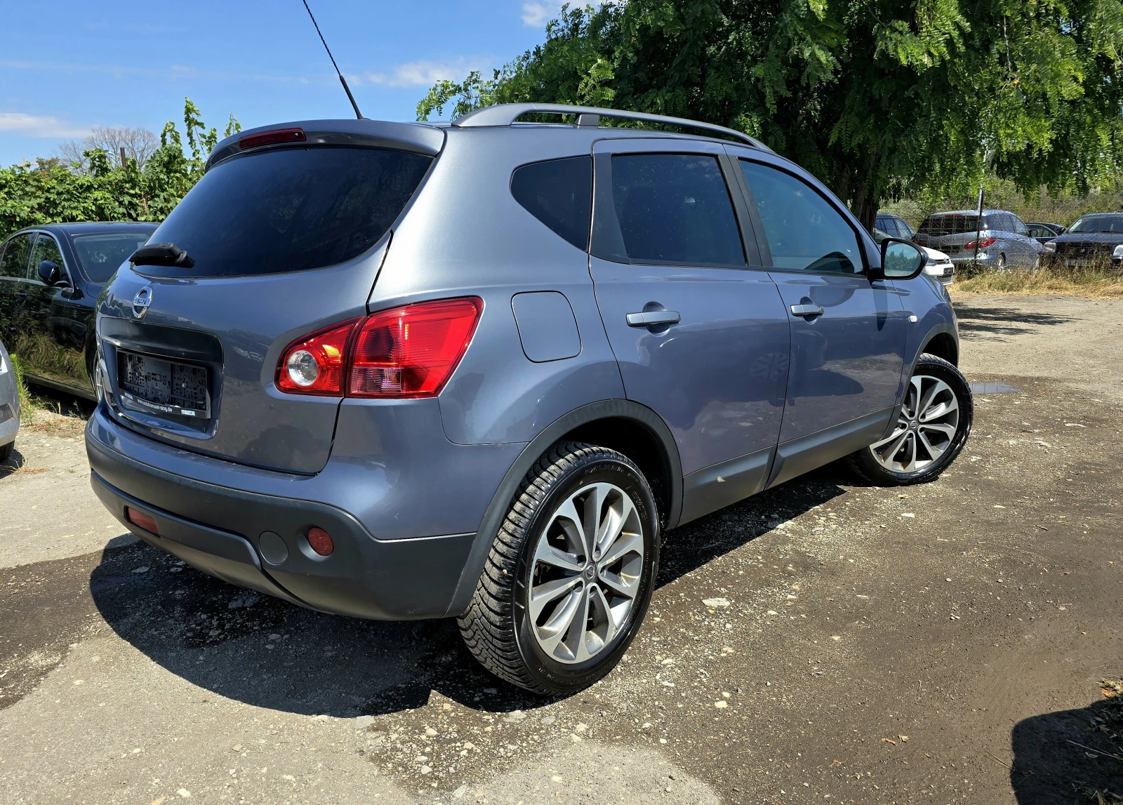 Nissan Qashqai 4х4/ПАНОРАМА/КАМЕРА - изображение 2