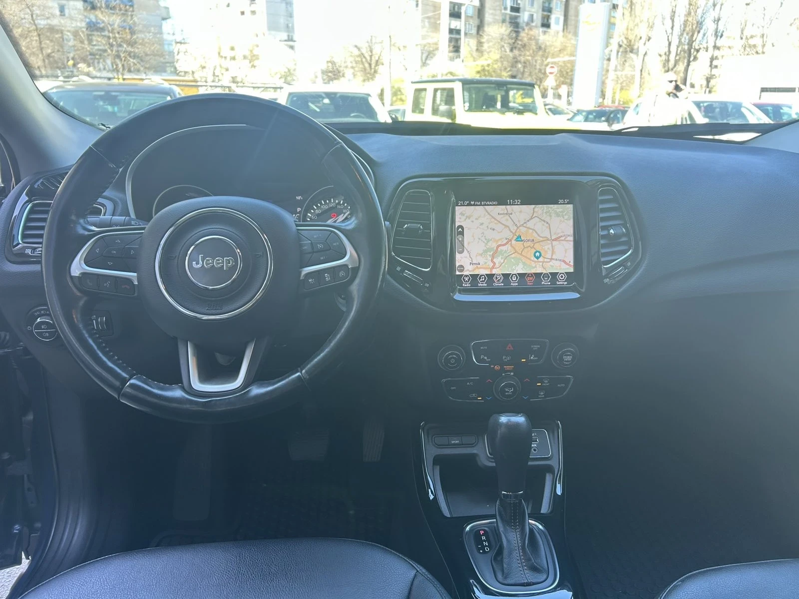 Jeep Compass Compass Limited Automatik, снимка 16 - Автомобили и джипове - 54195429