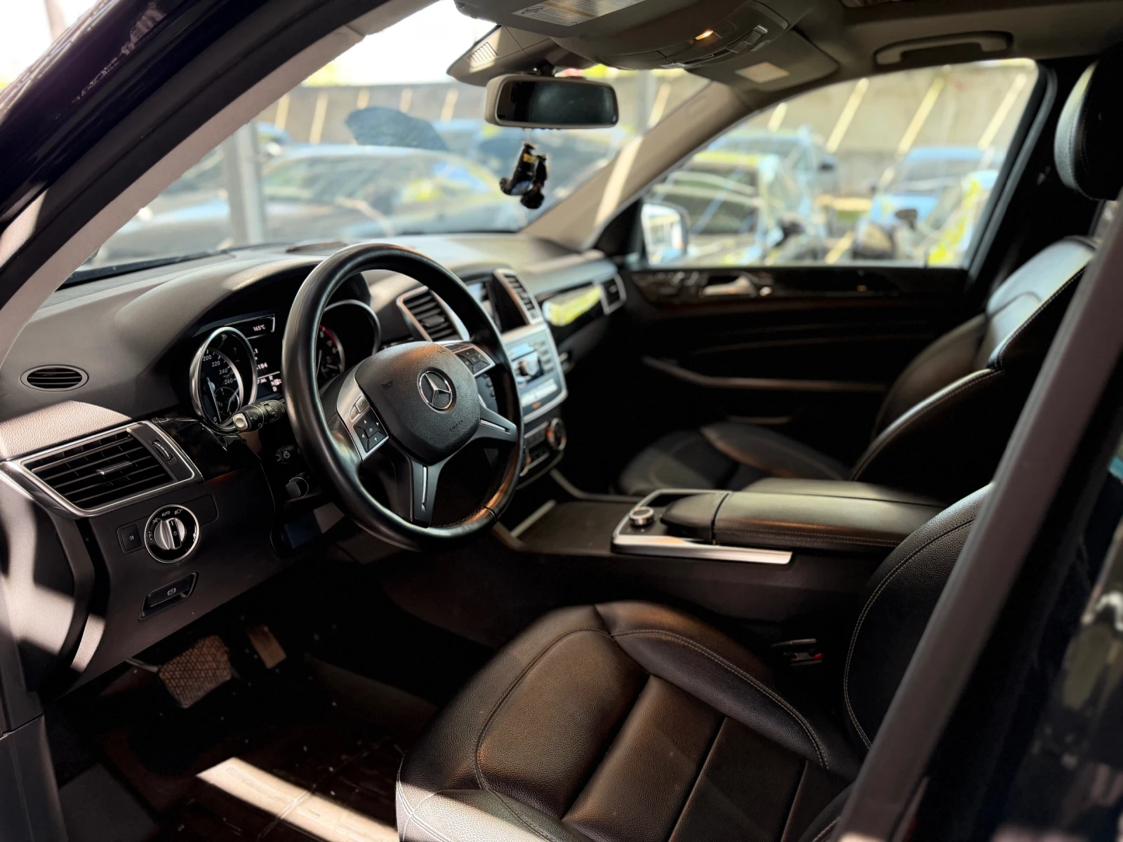 Mercedes-Benz ML 350 Top, снимка 8 - Автомобили и джипове - 54316491