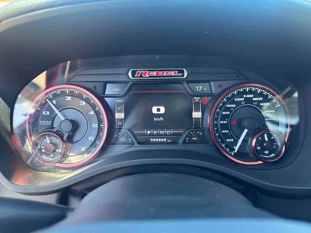 Dodge RAM 1500 * Rebel * АВТОКРЕДИТ БЕЗ ПЪРВОНАЧАЛНА ВНОСКА* , снимка 8 - Автомобили и джипове - 54639490