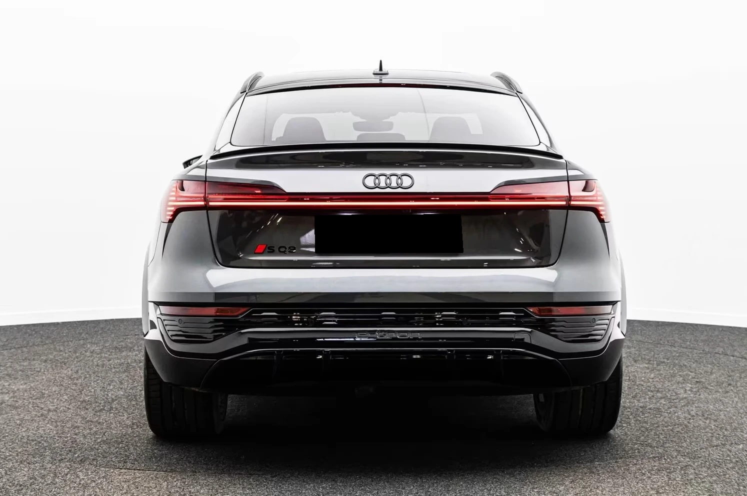 Audi SQ8 E-TRON / B&O / HUD / 360 / PANO / MATRIX / VIRTUAL, снимка 6 - Автомобили и джипове - 55120164