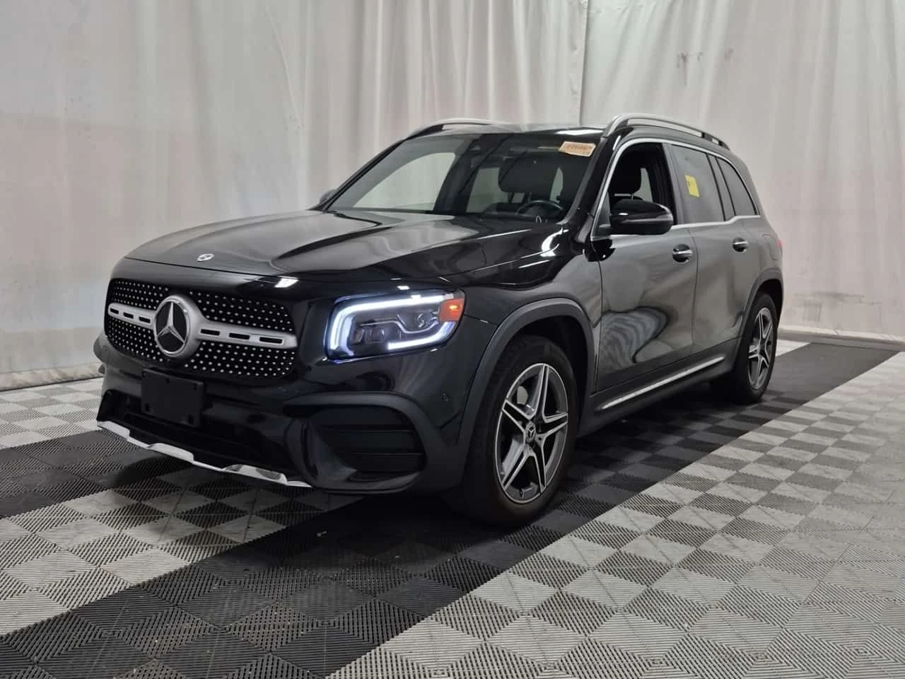 Mercedes-Benz GLC 250 * AMG Line * CARFAX * От Mercedes * 