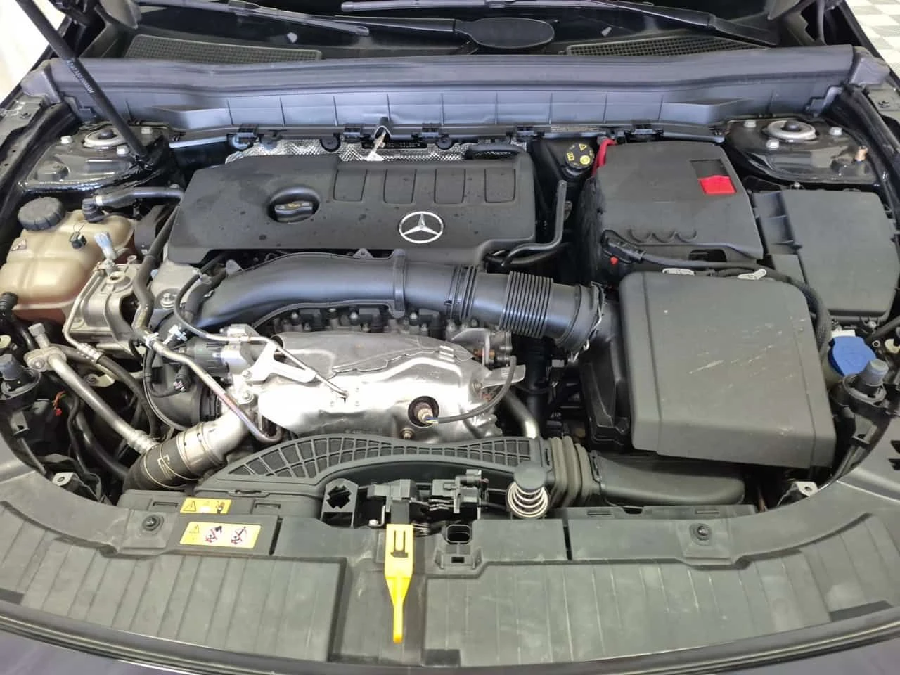 Mercedes-Benz GLC 250 * AMG Line * CARFAX * От Mercedes * , снимка 17 - Автомобили и джипове - 55319563