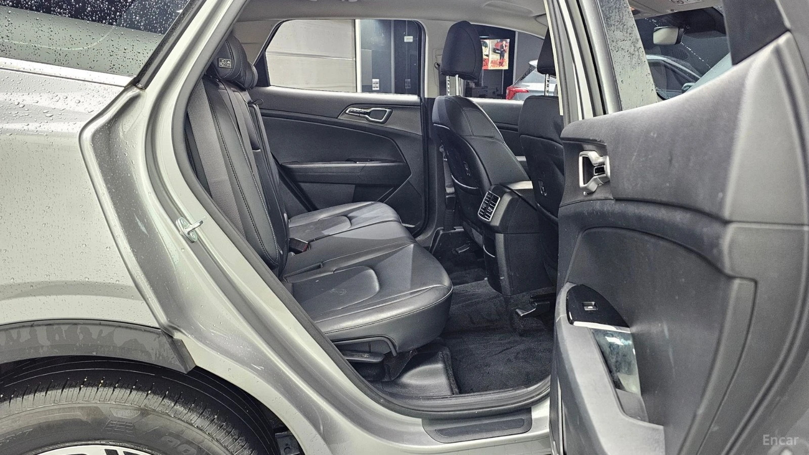 Kia Sportage 2WD Prestige* КОЖА* ОБДУХВ* НАВИ* КАМЕРА, снимка 10 - Автомобили и джипове - 55512247