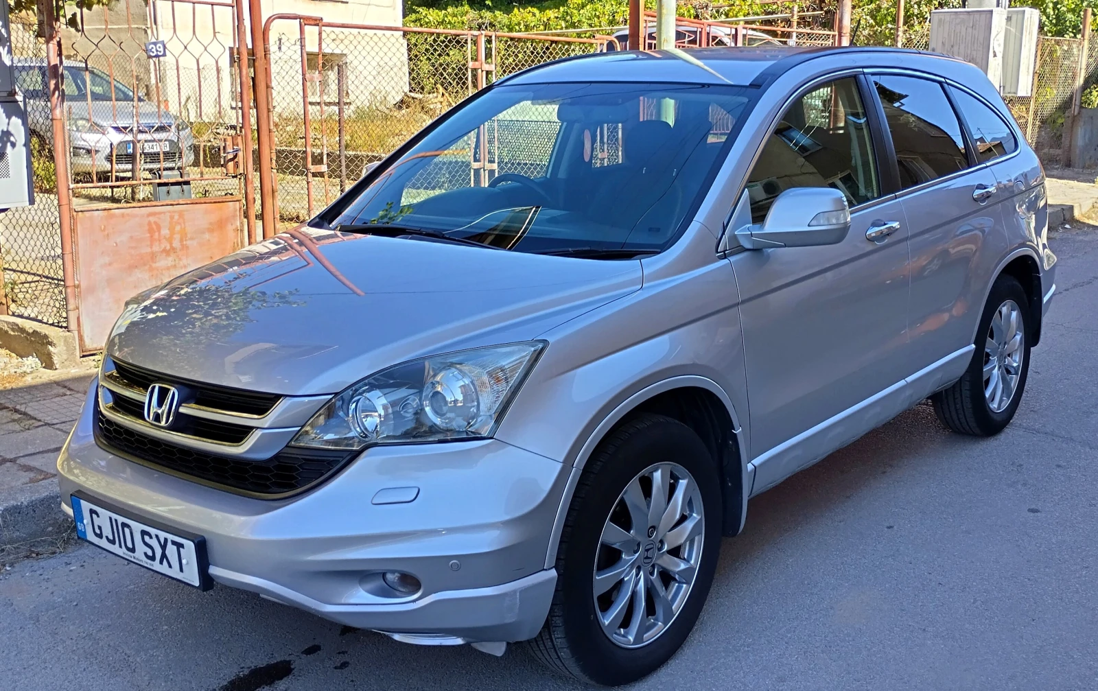Honda Cr-v 2.0 Бензин, снимка 2 - Автомобили и джипове - 56337840