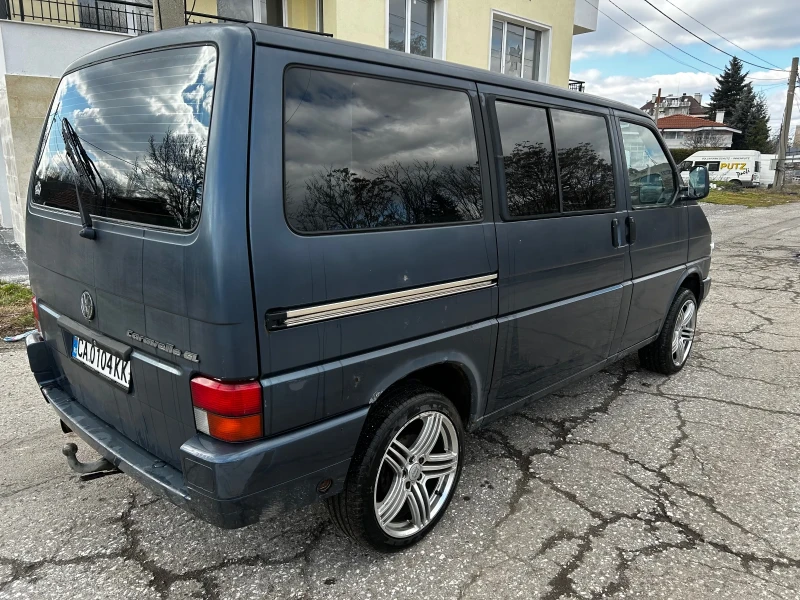 VW Caravelle 2.0i lpg, снимка 4 - Бусове и автобуси - 49344843