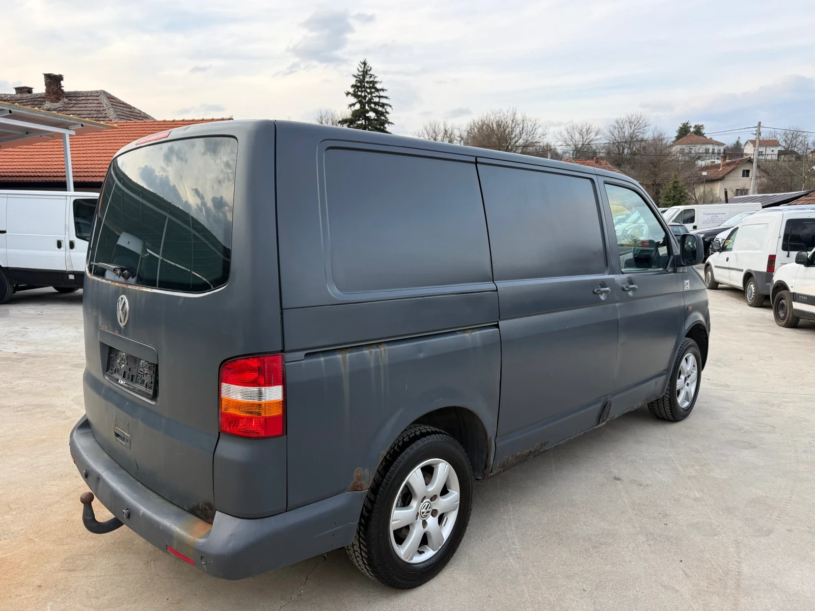 VW T5 1.9TDI 2 СТРАНИЧНИ ВРАТИ, снимка 5 - Бусове и автобуси - 54039894