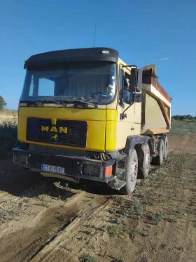    Man 32.402