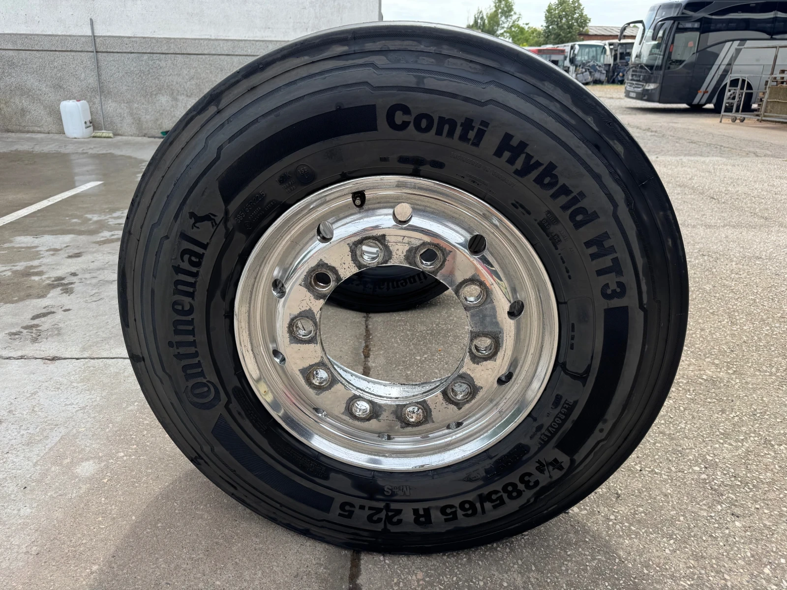 Volvo Fh16 750  гуми 2броя Conti Hybrid HT3 - изображение 7