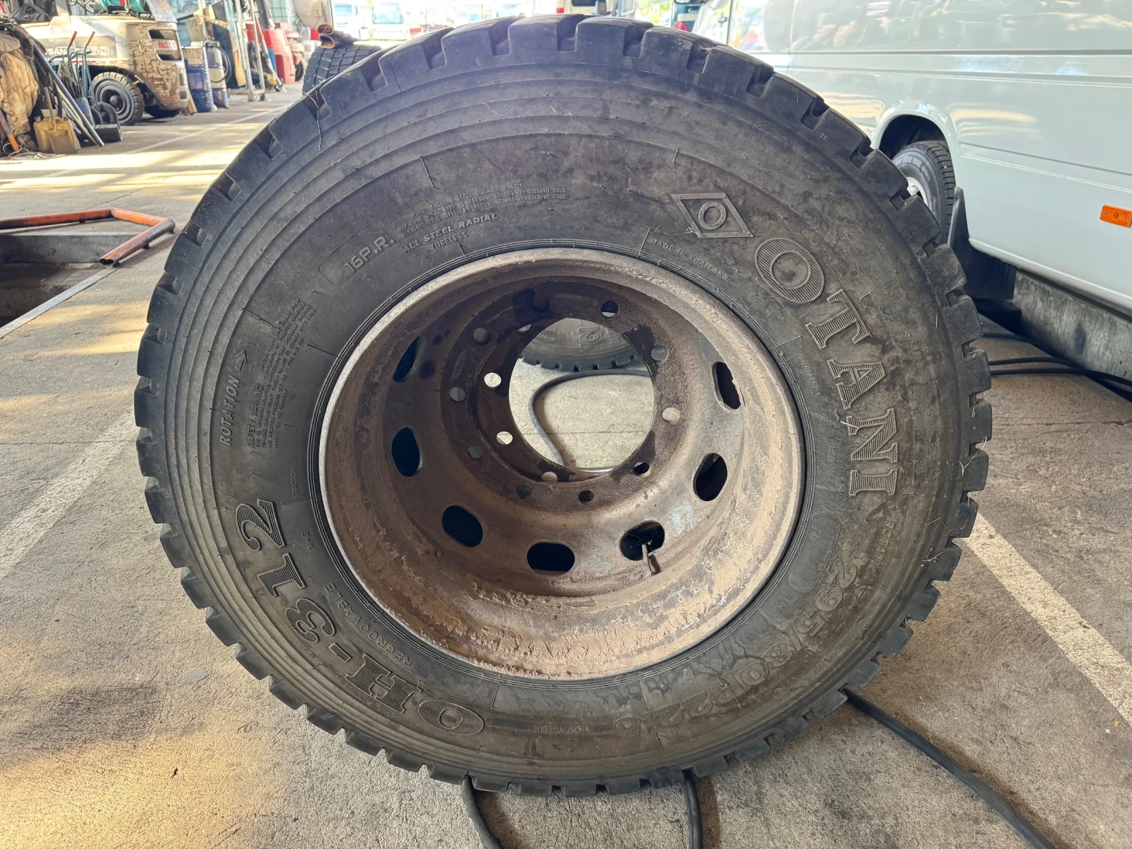 Volvo Fh16 750  гуми 4броя OTANI OH-312 - изображение 7