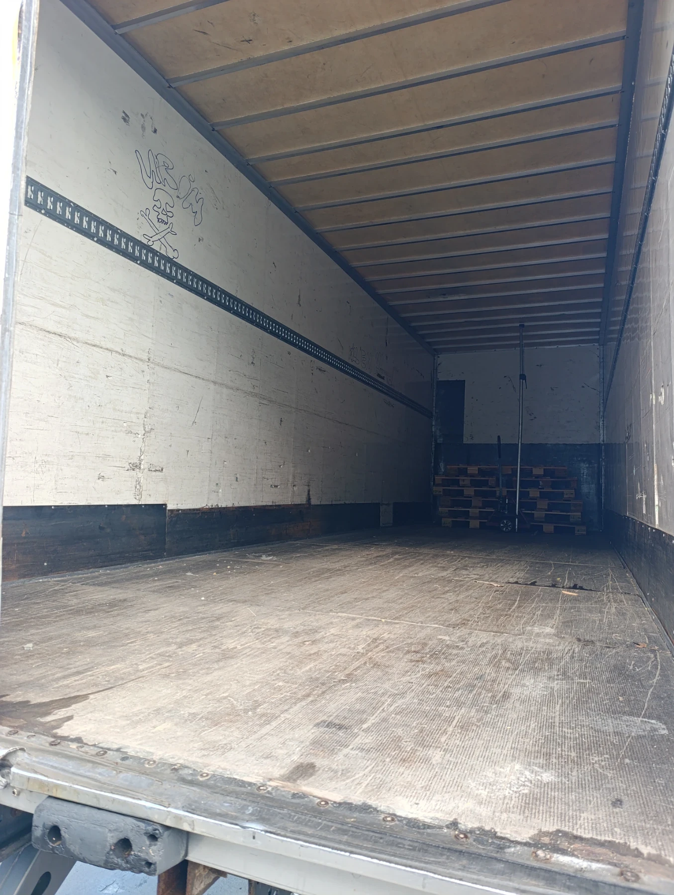 Mercedes-Benz Actros  - изображение 5