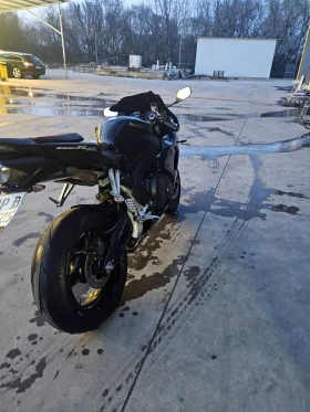 Honda Cbr 1000rr, снимка 2