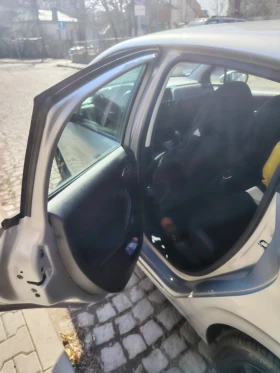 Peugeot 208 1.0 бензин, снимка 9