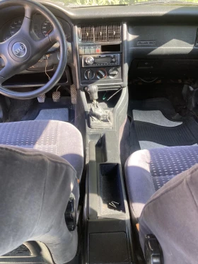 Audi 80 1.6 Газ Бензин, снимка 10