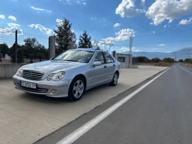 Mercedes-Benz C 220, снимка 2