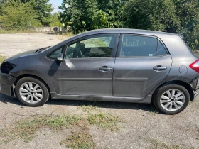 Toyota Auris 1.4 , 1.6 mmt,1.6 valvematic - 3 бр, снимка 11