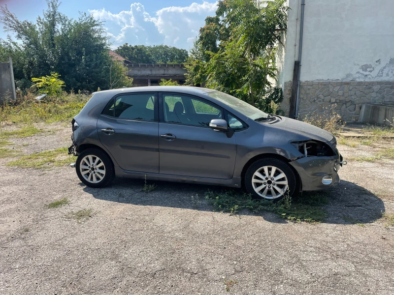 Toyota Auris 1.4 , 1.6 mmt,1.6 valvematic - 3 бр, снимка 12 - Автомобили и джипове - 48623626