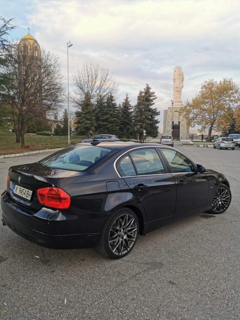 BMW 330 XD, снимка 4 - Автомобили и джипове - 47385442