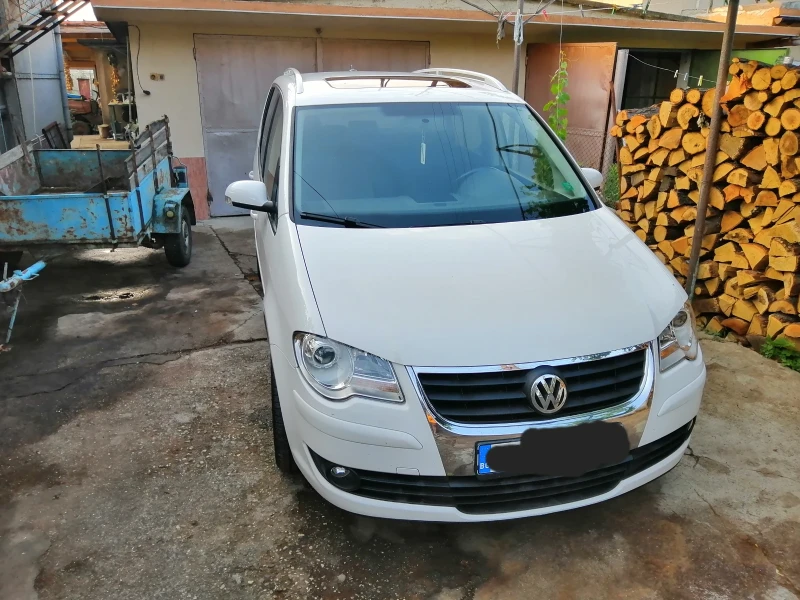 VW Touran, снимка 1 - Автомобили и джипове - 48114662