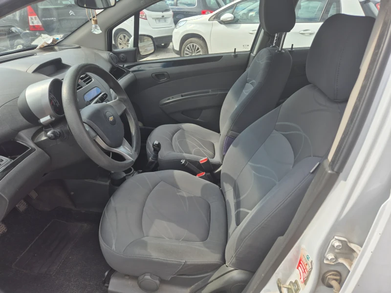 Chevrolet Spark 1.0, снимка 7 - Автомобили и джипове - 49343672