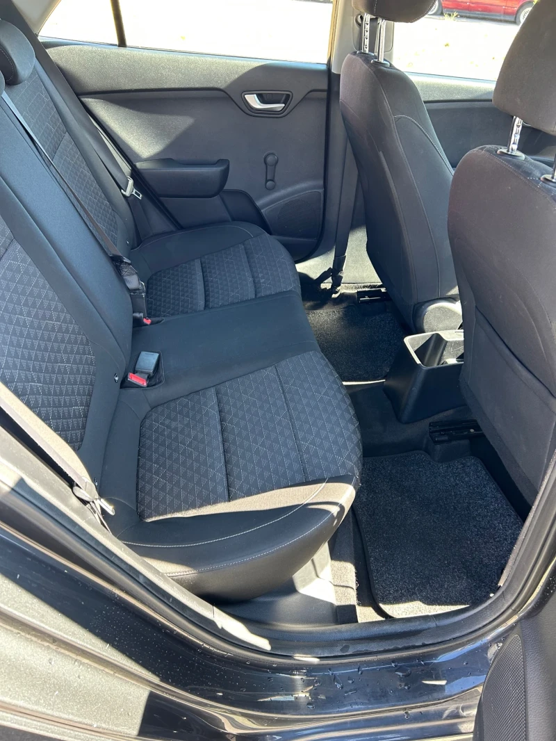 Kia Rio, снимка 6 - Автомобили и джипове - 51961143