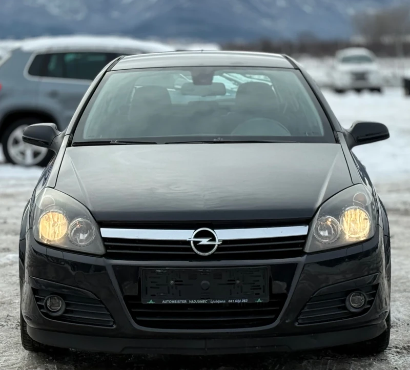Opel Astra 1.7CDTi 101к.с * Климатроник* , снимка 2 - Автомобили и джипове - 53090185