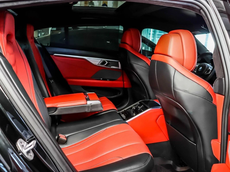 BMW 850 8 Series xDrive Coupe С РЕГИСТРАЦИЯ & АВТО КРЕДИТ, снимка 8 - Автомобили и джипове - 53289750