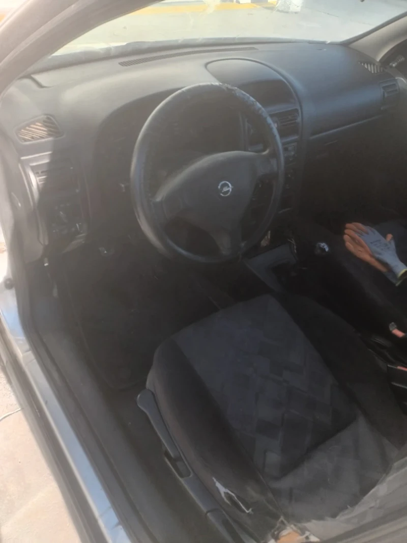 Opel Astra, снимка 5 - Автомобили и джипове - 53558945