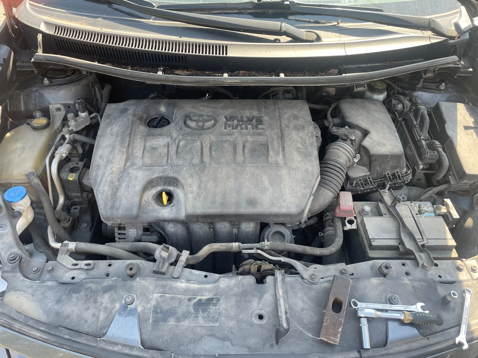 Toyota Auris 1.4 , 1.6 mmt,1.6 valvematic - 3 бр, снимка 14 - Автомобили и джипове - 49785257