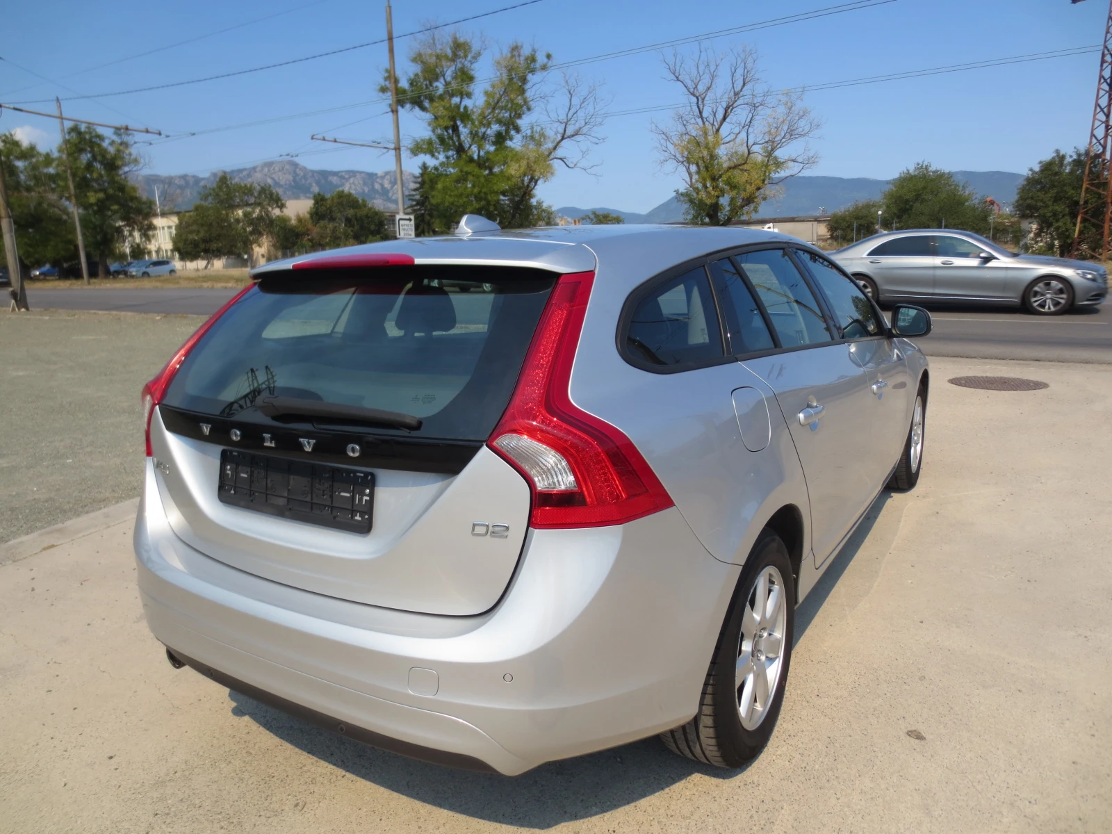 Volvo V60 1.6 HDI  - изображение 5