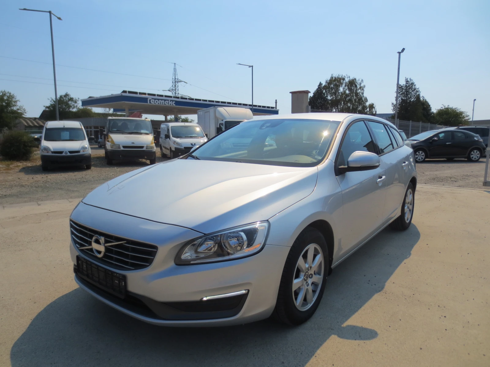 Volvo V60 1.6 HDI  - [1] 