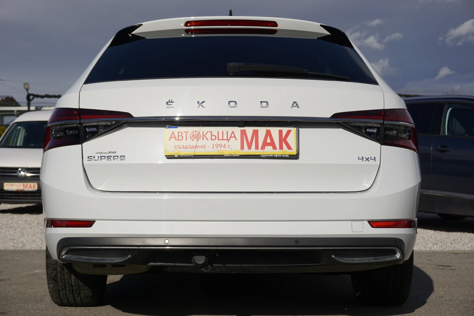 Skoda Superb 25xkm/2.0TDI/4x4/L&K/FULL - изображение 6