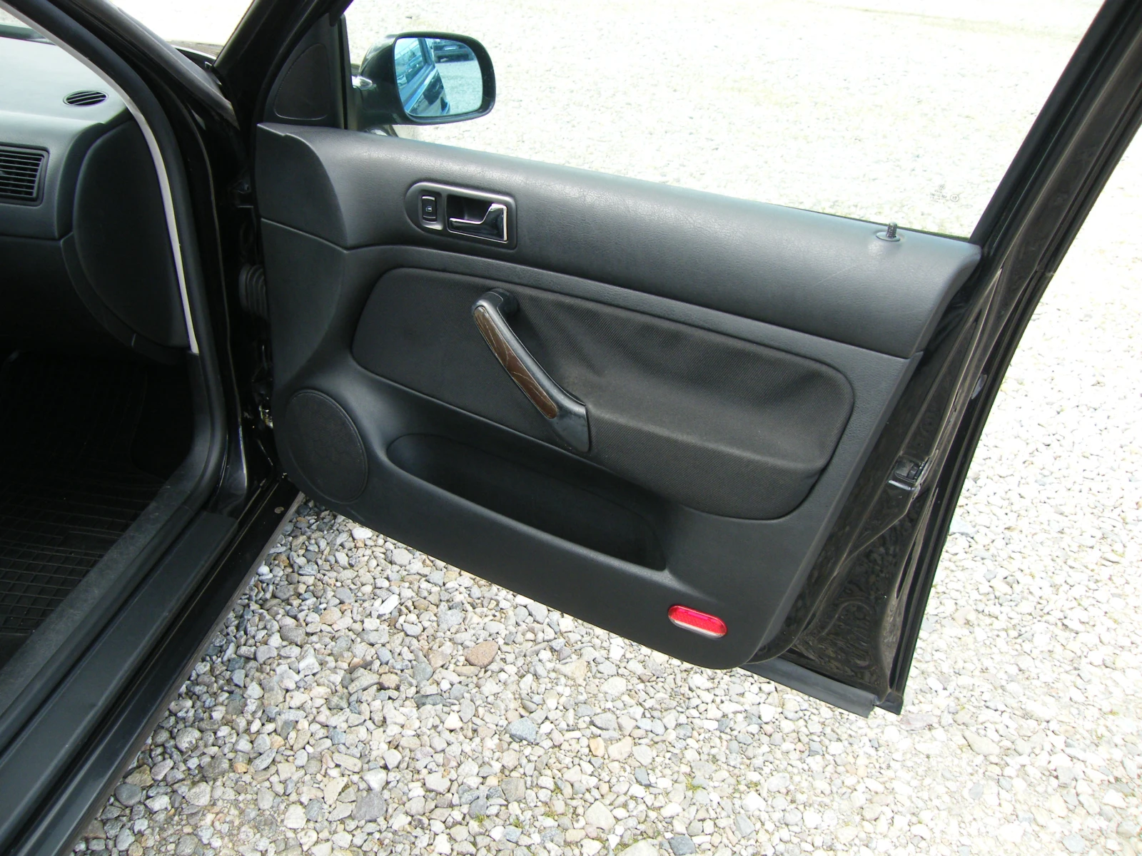 VW Golf 1.8T GAZ инжекцион, снимка 15 - Автомобили и джипове - 54124657