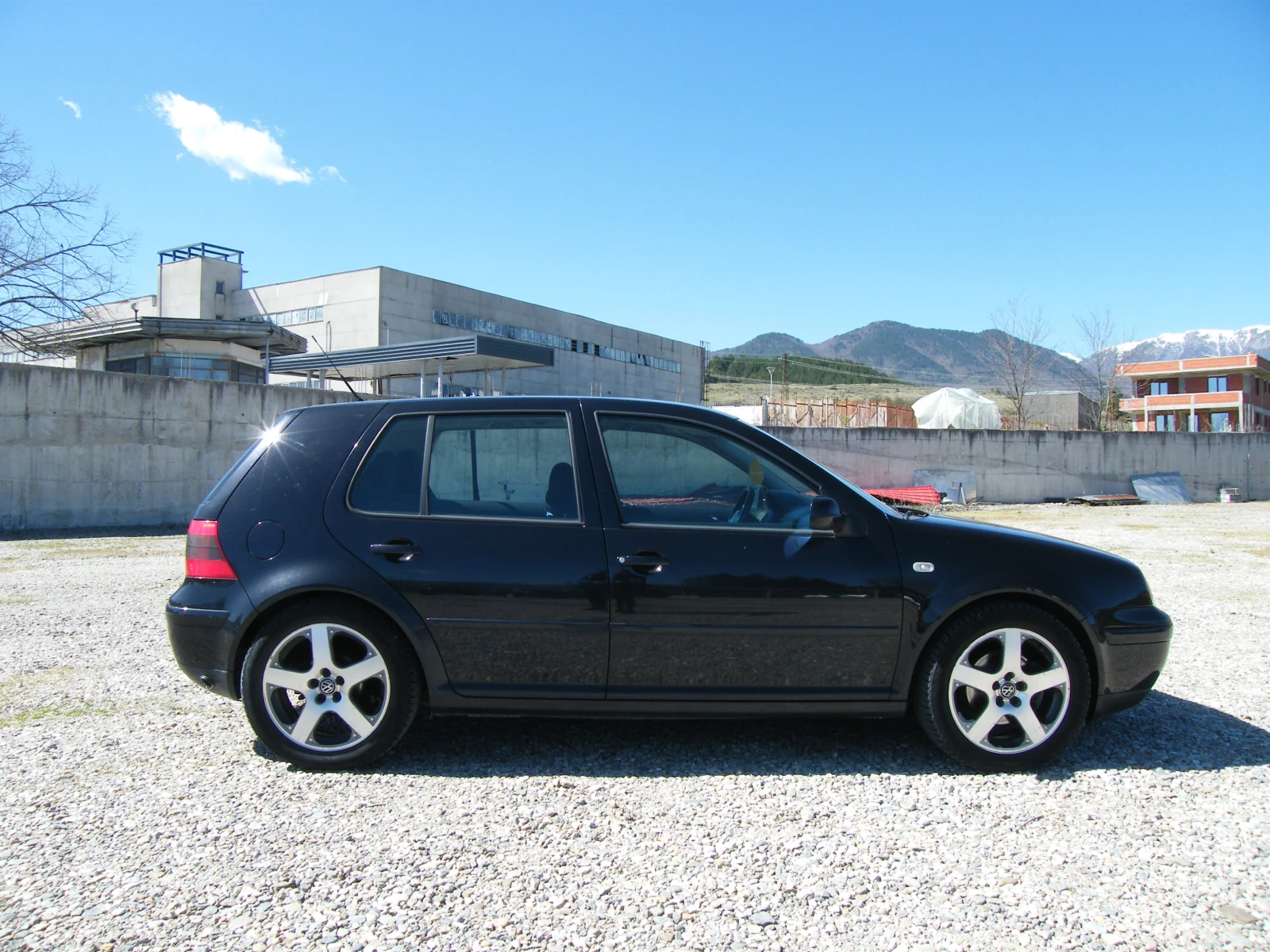 VW Golf 1.8T GAZ инжекцион, снимка 3 - Автомобили и джипове - 54124657