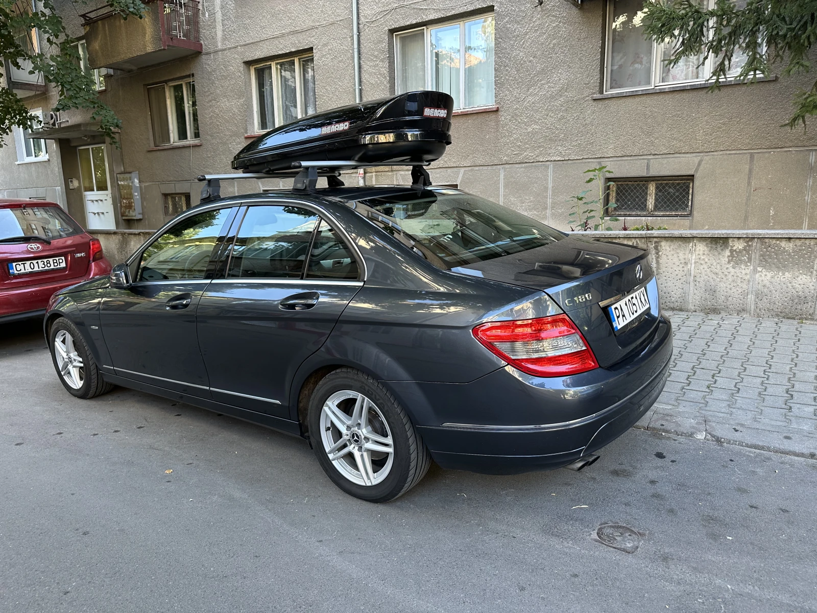 Mercedes-Benz C 180 Kompressor, снимка 9 - Автомобили и джипове - 54152222