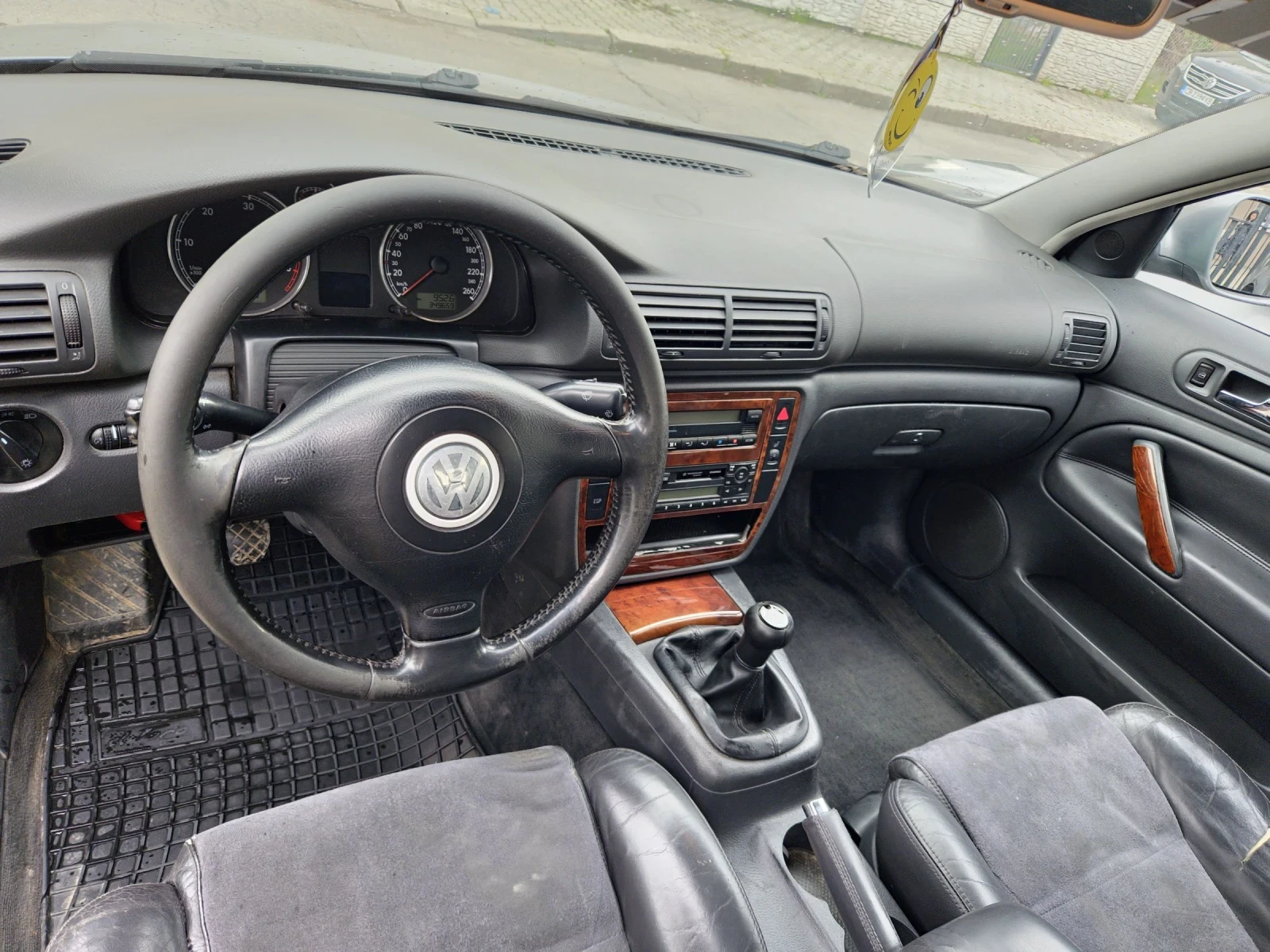 VW Passat Passat 5.5 131hp Highline, снимка 9 - Автомобили и джипове - 54208119