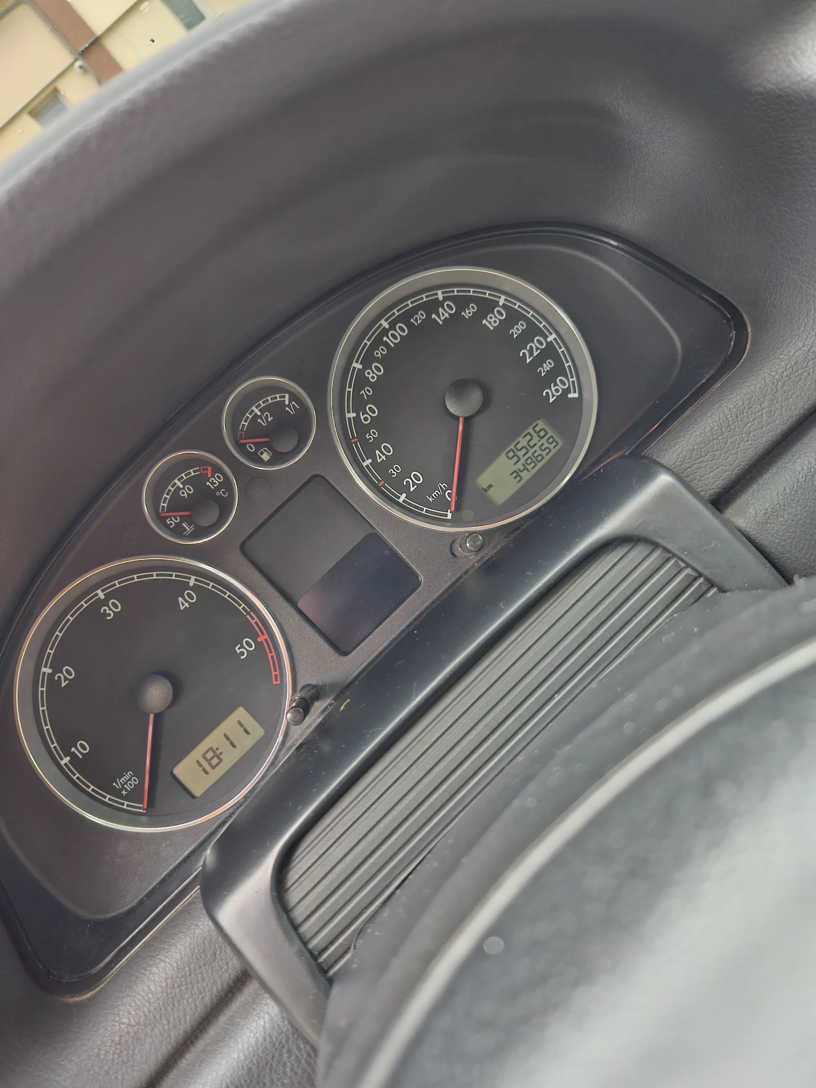 VW Passat Passat 5.5 131hp Highline, снимка 11 - Автомобили и джипове - 54208119