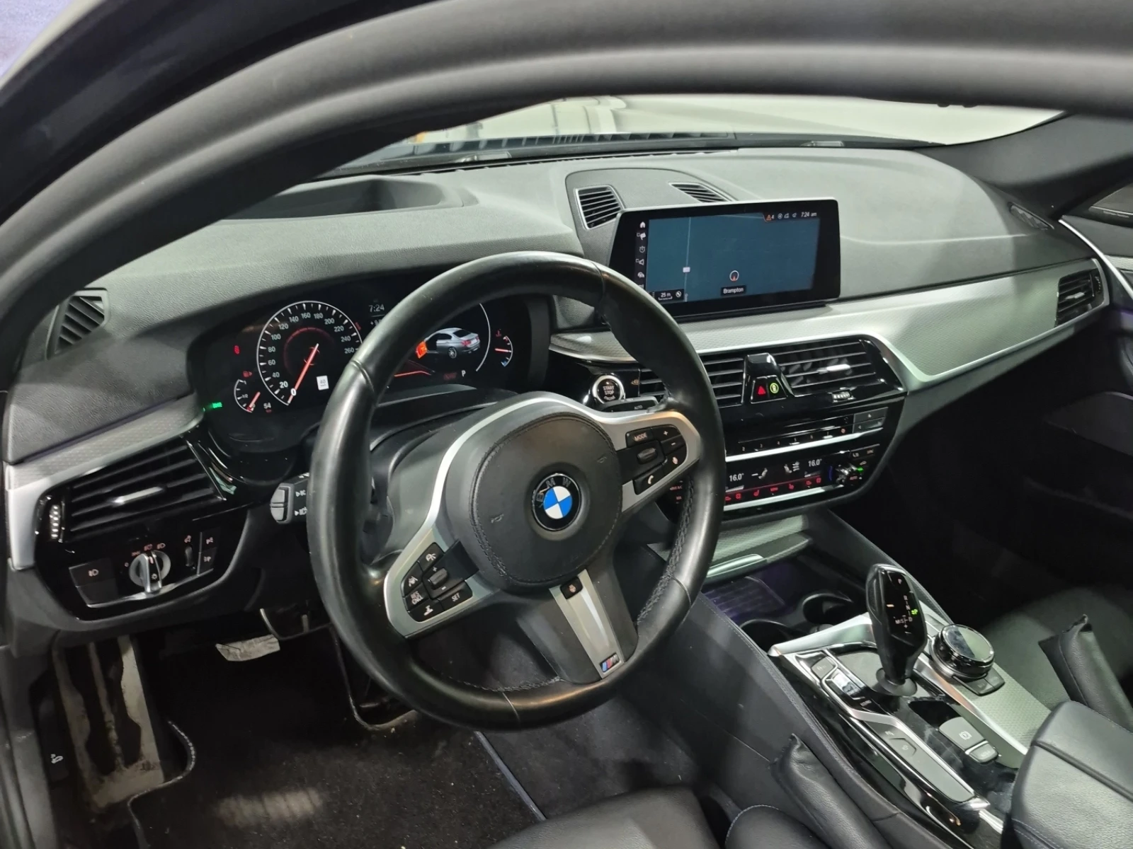 BMW 530 i xDrive/M-Pack/HUD/Digital/Distronic | Mobile.bg � ����������� 9