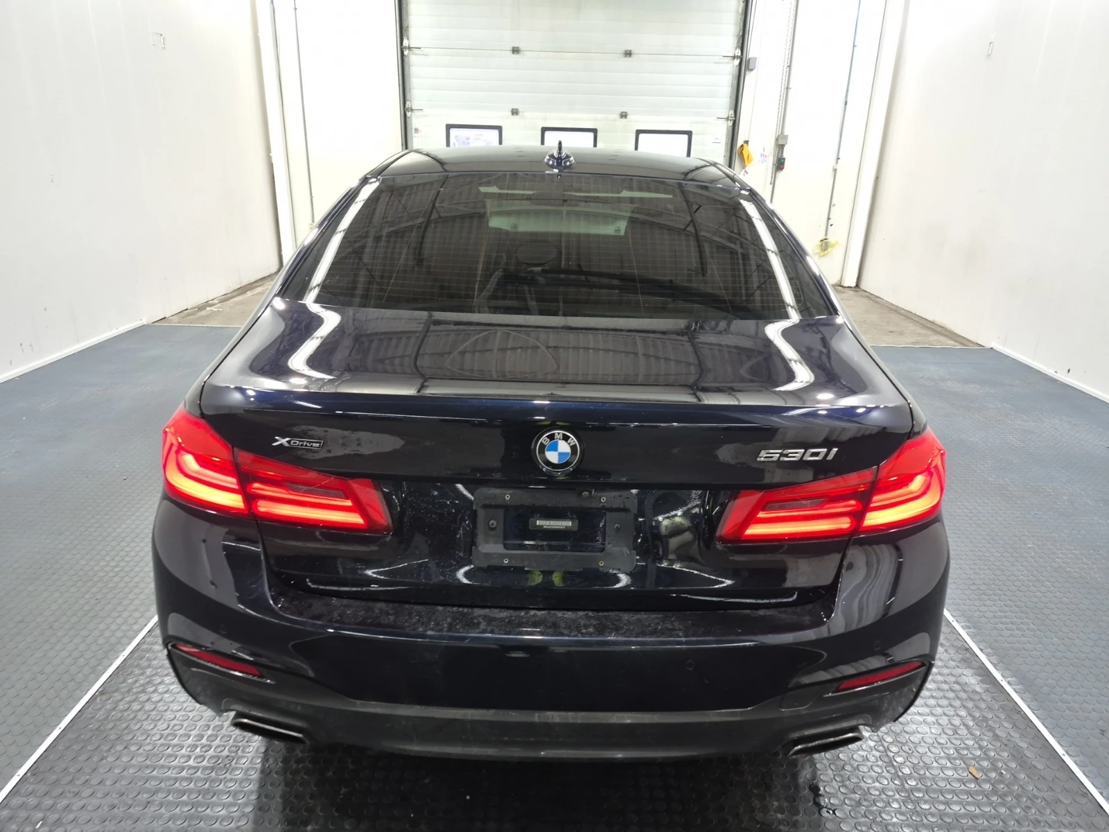 BMW 530 i xDrive/M-Pack/HUD/Digital/Distronic | Mobile.bg � ����������� 6