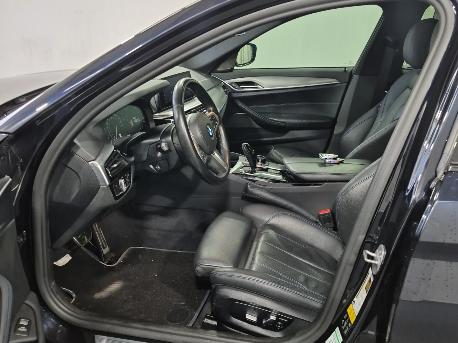 BMW 530 i xDrive/M-Pack/HUD/Digital/Distronic | Mobile.bg � ����������� 7