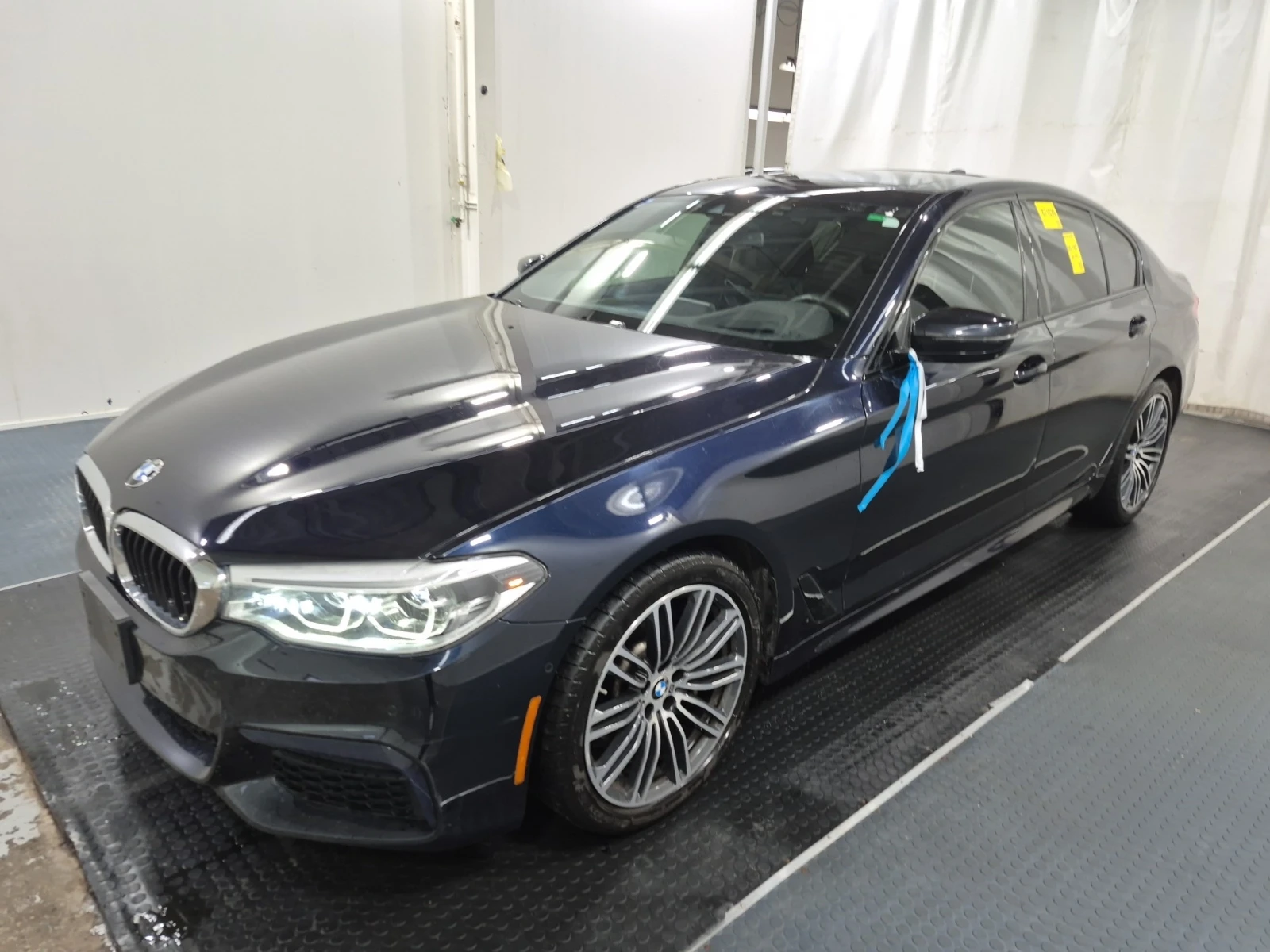 BMW 530 i xDrive/M-Pack/HUD/Digital/Distronic | Mobile.bg � ����������� 2