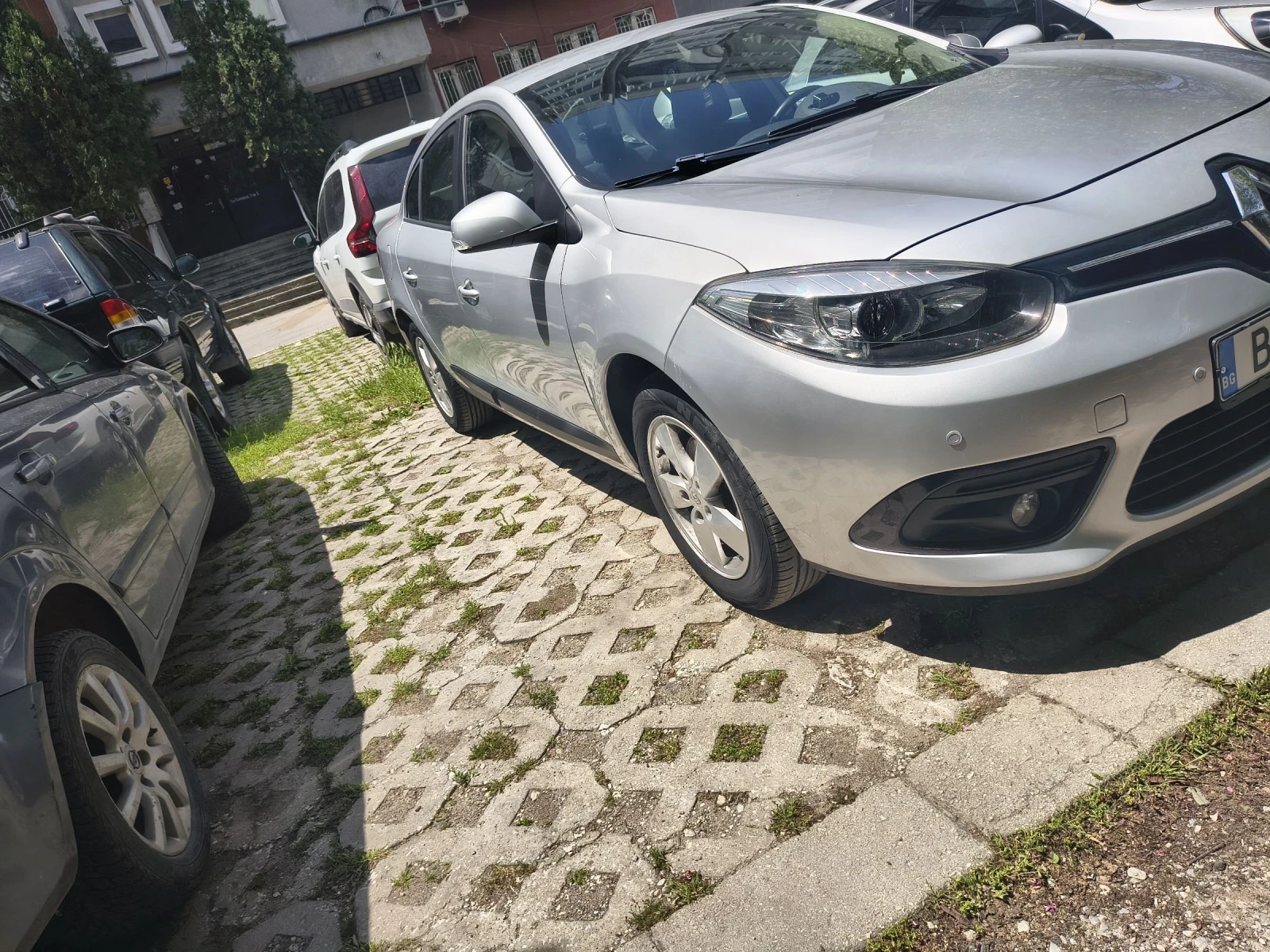 Renault Fluence, снимка 2 - Автомобили и джипове - 54726927