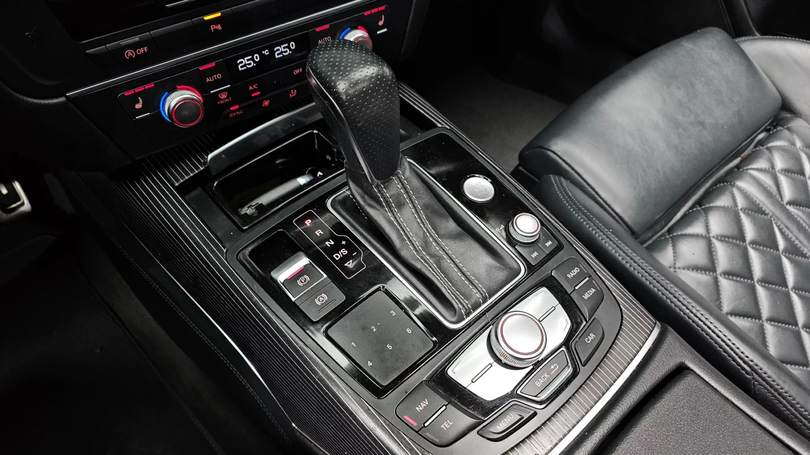 Audi A6 50TFSI COMPETITION/HEAD UP/PANORAMA/360CAM/, снимка 8 - Автомобили и джипове - 55221581