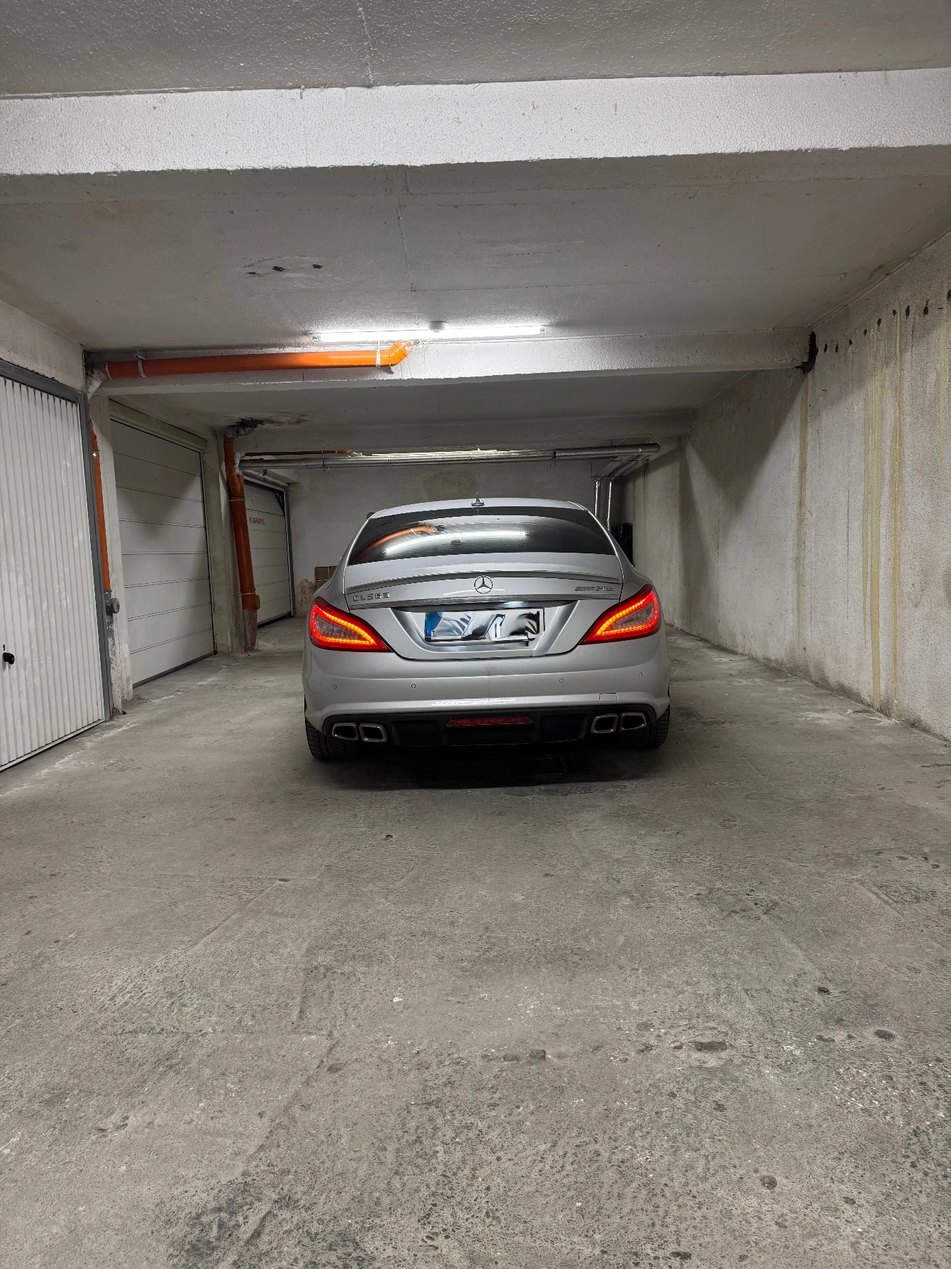 Mercedes-Benz CLS 500 AMG 63, снимка 4 - Автомобили и джипове - 55459119