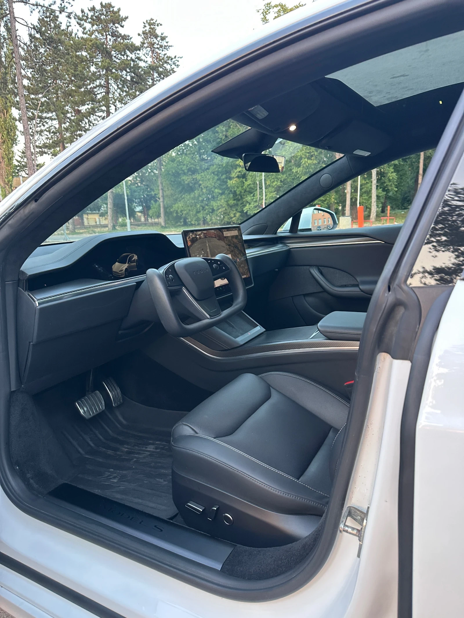 Tesla Model S Plaid, снимка 8 - Автомобили и джипове - 55616940